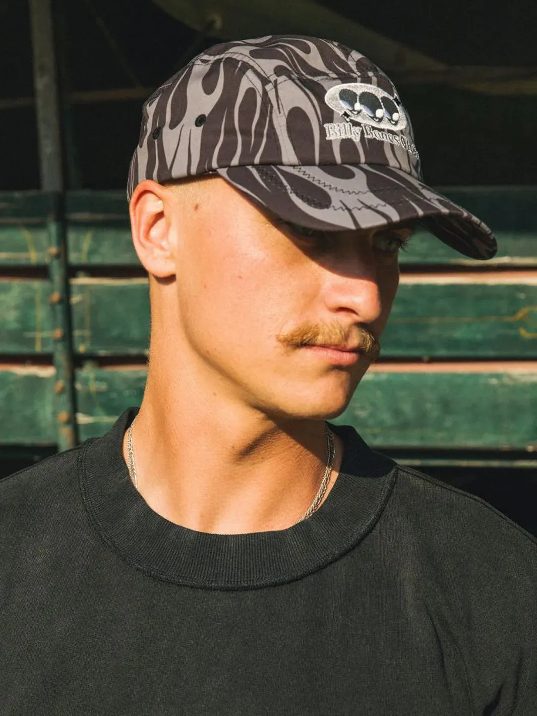 COWBOYS VS ALIENS 5 PANEL CAP - BLACK